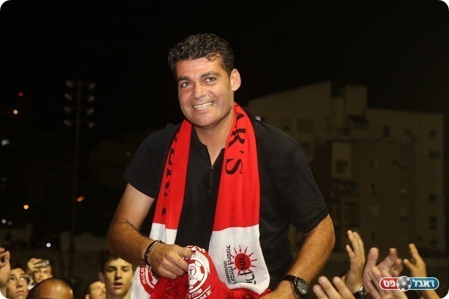 אביטן על הכתפיים (שלומי גבאי)